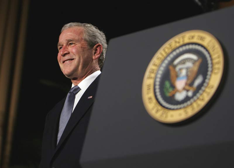 Usa, Bush padre attacca: i falchi Cheney e Rumsfeld hanno danneggiato l’America Usa, Bush padre attacca: i falchi Cheney e Rumsfeld hanno danneggiato l’America