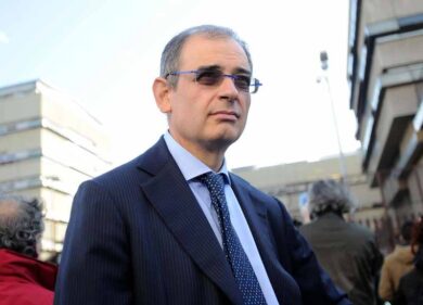 Mafia Capitale, scontro difesa-piemme. “E un processetto, lesi i diritti degli imputati”