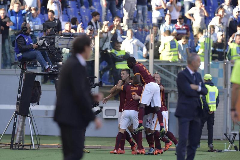 Roma vince il derby, ma Garcia: “Salah? Se non si è fratturato è…” Roma vince il derby, ma Garcia: “Salah? Se non si è fratturato è…”