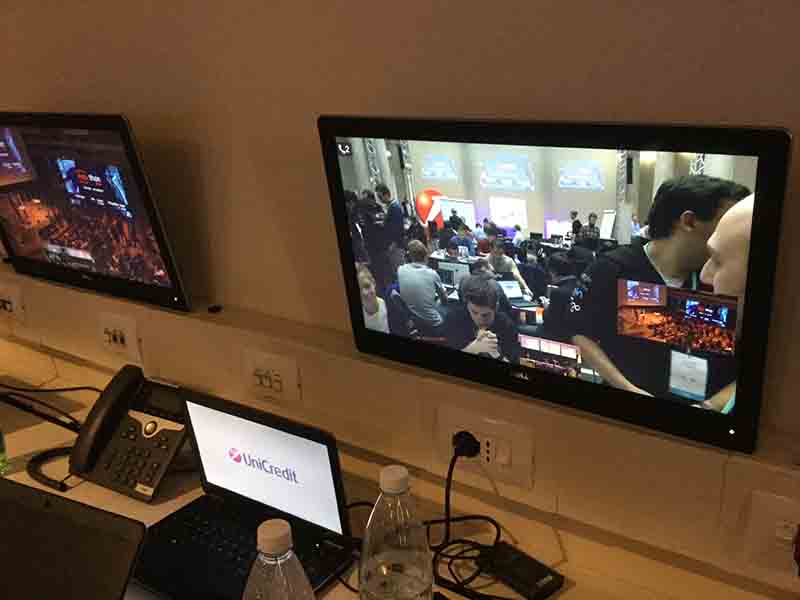 Appathon 2015, l’app bancaria del futuro parte da qui Appathon 2015, l’app bancaria del futuro parte da qui