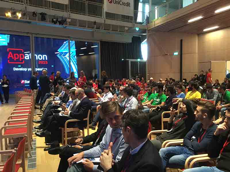 Appathon 2015, l’app bancaria del futuro parte da qui Appathon 2015, l’app bancaria del futuro parte da qui