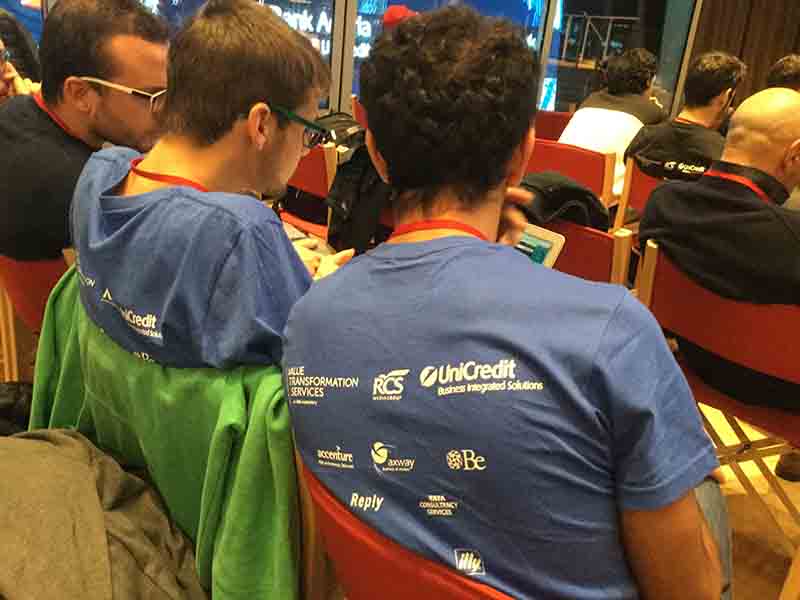 Appathon 2015, l’app bancaria del futuro parte da qui Appathon 2015, l’app bancaria del futuro parte da qui
