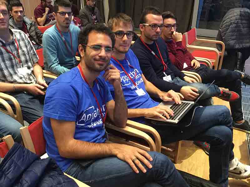 Appathon 2015, l’app bancaria del futuro parte da qui Appathon 2015, l’app bancaria del futuro parte da qui