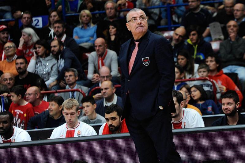 Olimpia Milano fa cinquina. Repesa: “Non ho visto alcune facce giuste” Olimpia Milano fa cinquina. Repesa: “Non ho visto alcune facce giuste”