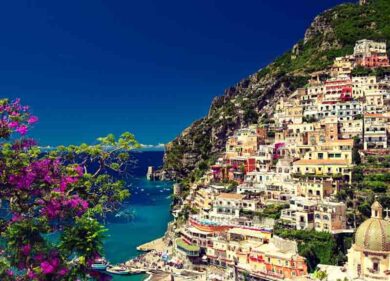 Viaggi, le foto delle città nella roccia più suggestive d’Italia