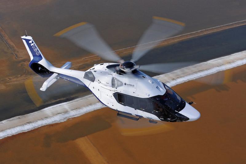 Airbus Helicopters e Peugeot Design Lab presentano l’elicottero H160 Airbus Helicopters e Peugeot Design Lab presentano l’elicottero H160