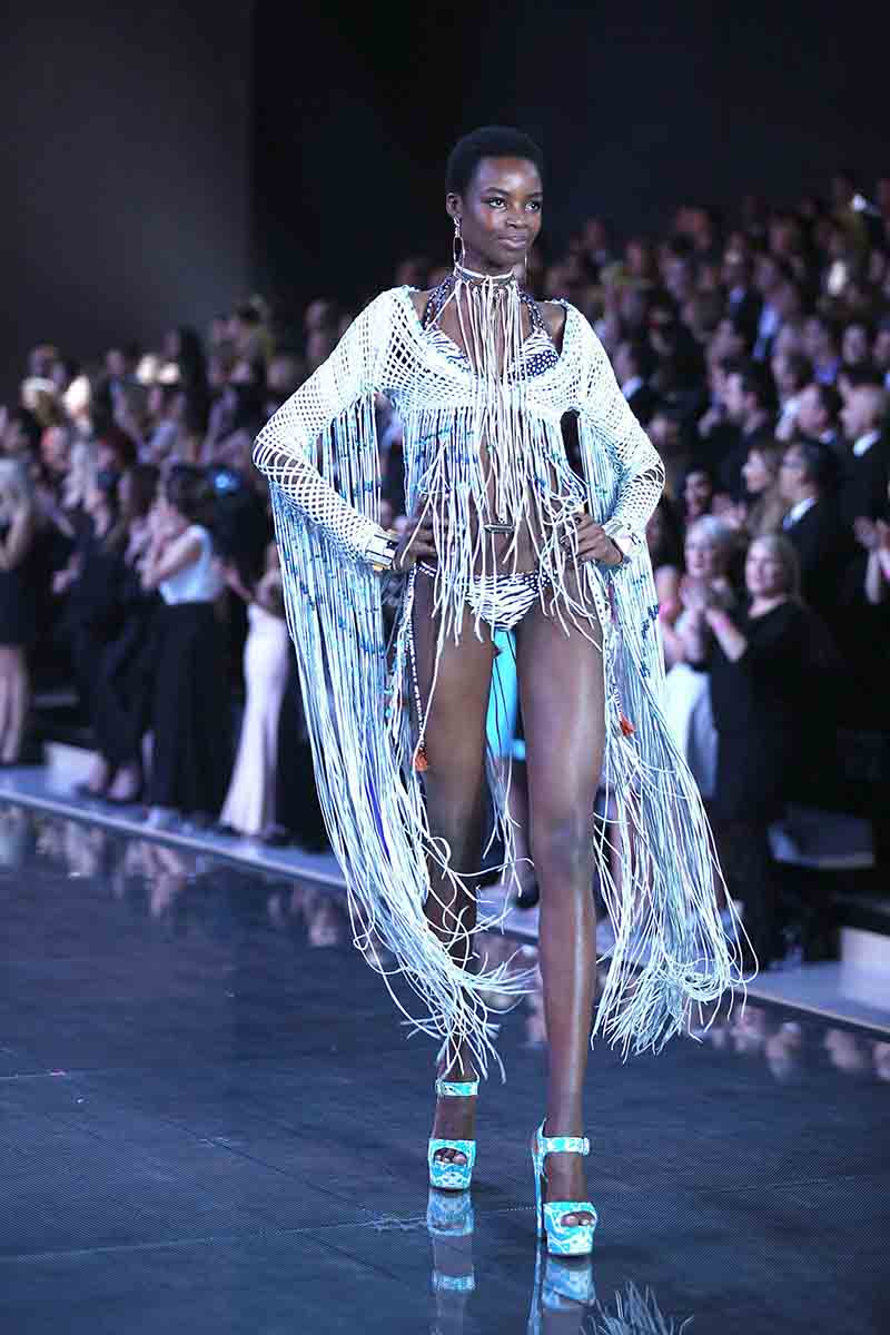 Sfilata Victoria’s Secret, le bellissime modelle in passerella Sfilata Victoria’s Secret, le bellissime modelle in passerella