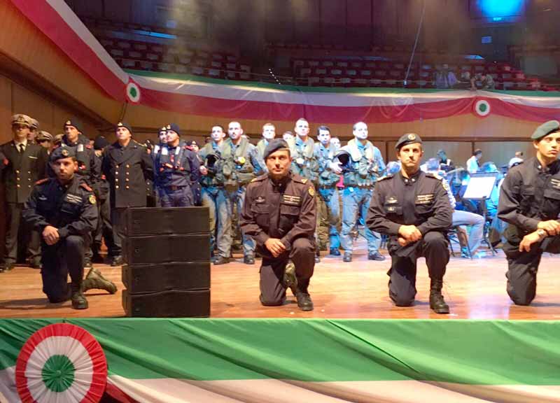 Il cuore della Marina batte per Telethon. Solidarietà in musica, raccolti 11 mila euro