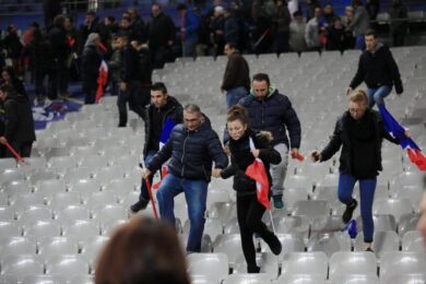 Parigi, Oscar Damiani allo stadio: “In salvo grazie a una porta aperta”