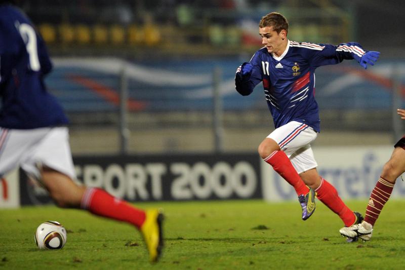 Parigi, Griezmann: “Mia sorella al Bataclan. Grazie a Dio è salva” Parigi, Griezmann: “Mia sorella al Bataclan. Grazie a Dio è salva”