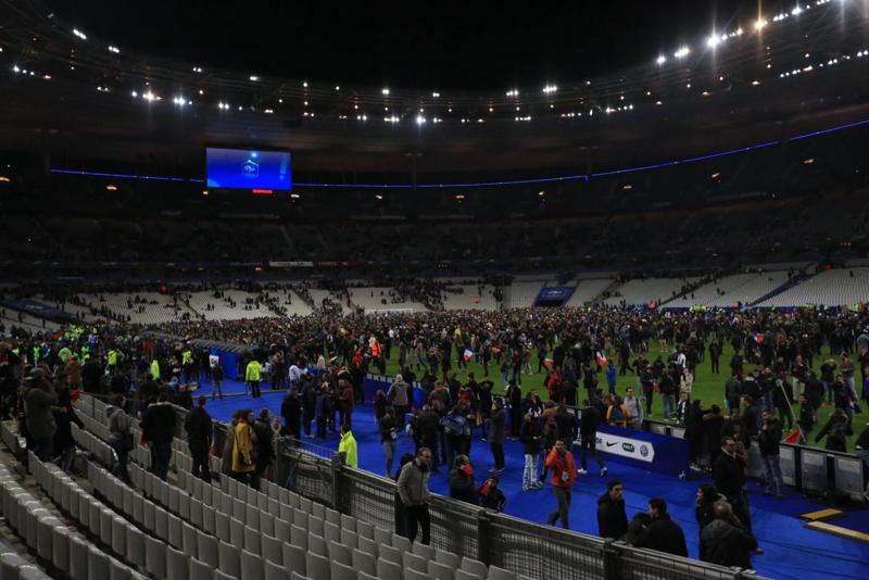 Parigi, Stade France: “Kamikaze con biglietto fermato all’ingresso” Parigi, Stade France: “Kamikaze con biglietto fermato all’ingresso”
