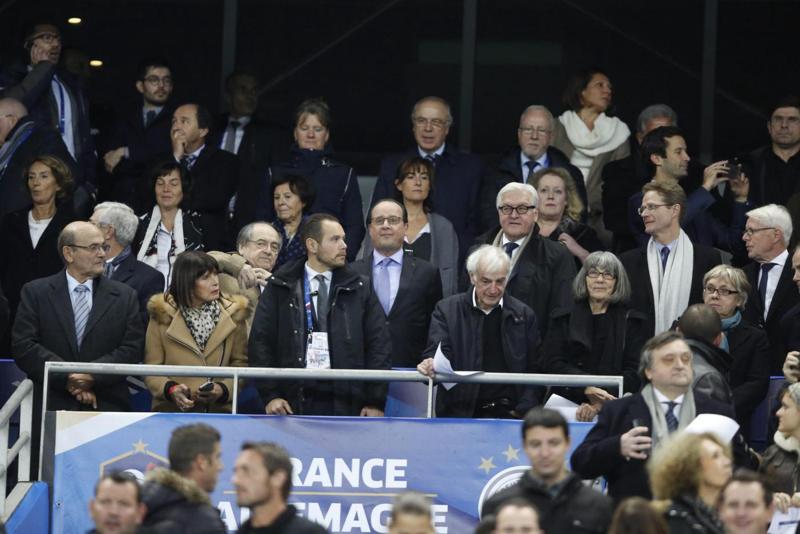 Parigi, Stade France: “Kamikaze con biglietto fermato all’ingresso” Parigi, Stade France: “Kamikaze con biglietto fermato all’ingresso”