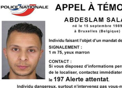 Parigi, 12 uomini nel commando. Caccia all’uomo in tutta Europa