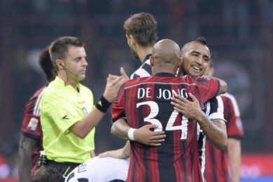 Milan, ufficiale De Jong: lesione. Balotelli vola da Ulkirie Muschaweck