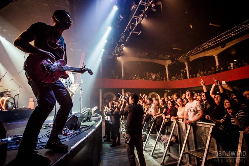 Bataclan, il grande fotografo Wino pubblica le foto prima della strage Bataclan, il grande fotografo Wino pubblica le foto prima della strage