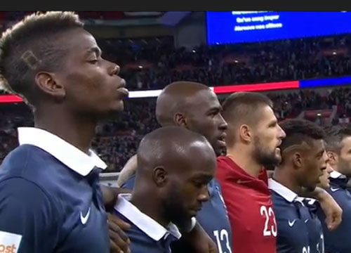 Inghilterra-Francia, dramma Diarra: commosso durante la Marsigliese Inghilterra-Francia, dramma Diarra: commosso durante la Marsigliese