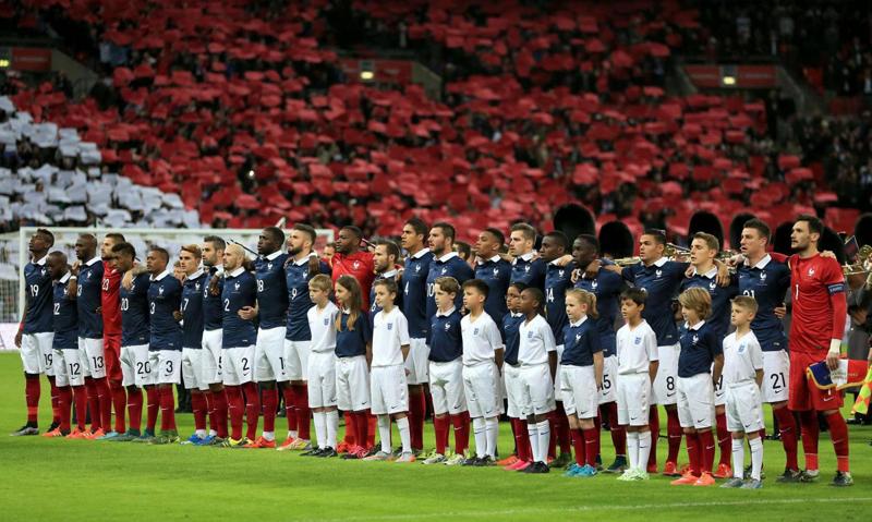 Wembley brividi, Inghilterra-Francia e 90mila a cantare la Marsigliese Wembley brividi, Inghilterra-Francia e 90mila a cantare la Marsigliese