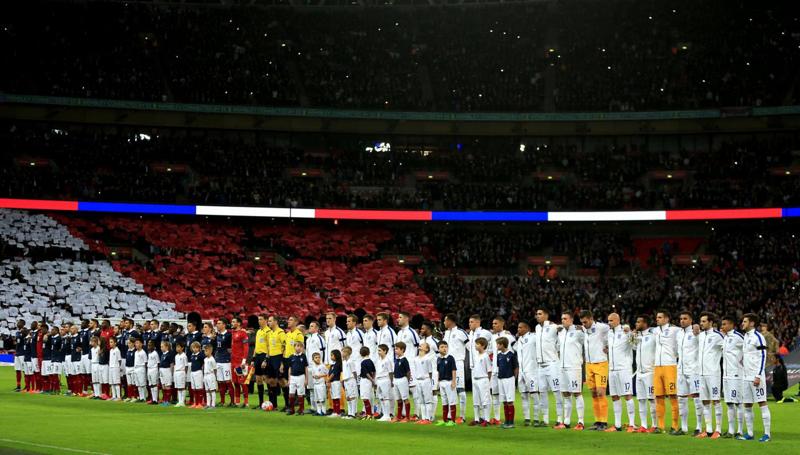 Wembley brividi, Inghilterra-Francia e 90mila a cantare la Marsigliese Wembley brividi, Inghilterra-Francia e 90mila a cantare la Marsigliese