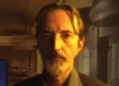 Il fotografo italiano Giovanni Gastel commenta gli attentati di Parigi