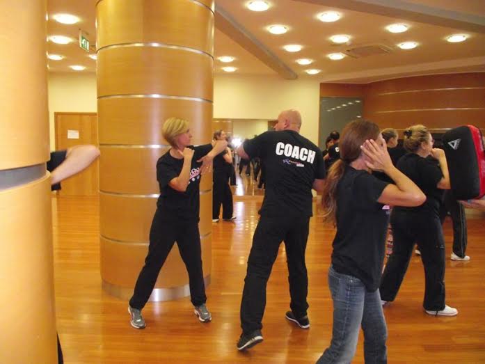 Violenza sulle donne, corsi gratuiti di difesa personale in tutta Italia Violenza sulle donne, corsi gratuiti di difesa personale in tutta Italia