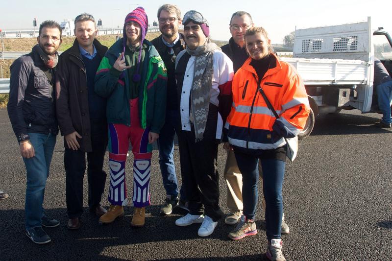 “La Tangenziale”: ecco il backstage del videoclip di J-Ax ed Elio sulla Teem “La Tangenziale”: ecco il backstage del videoclip di J-Ax ed Elio sulla Teem