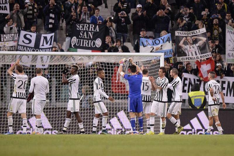 La coscia di Khedira e il ginocchio di Niang: i ko di Juventus-Milan La coscia di Khedira e il ginocchio di Niang: i ko di Juventus-Milan