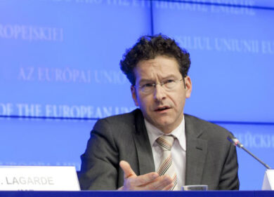 Flessibilità per le spese di Difesa, Dijsselbloem: “Nessuna urgenza”