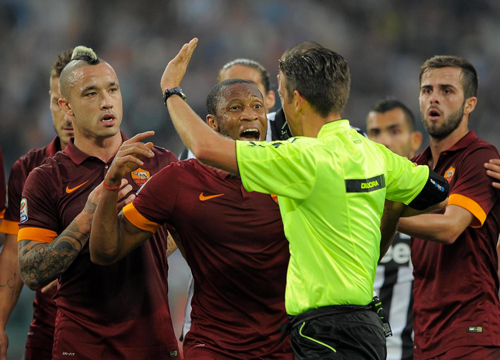 Rocchi-Roma non dovevano vedersi più? E la regolarità della serie A?