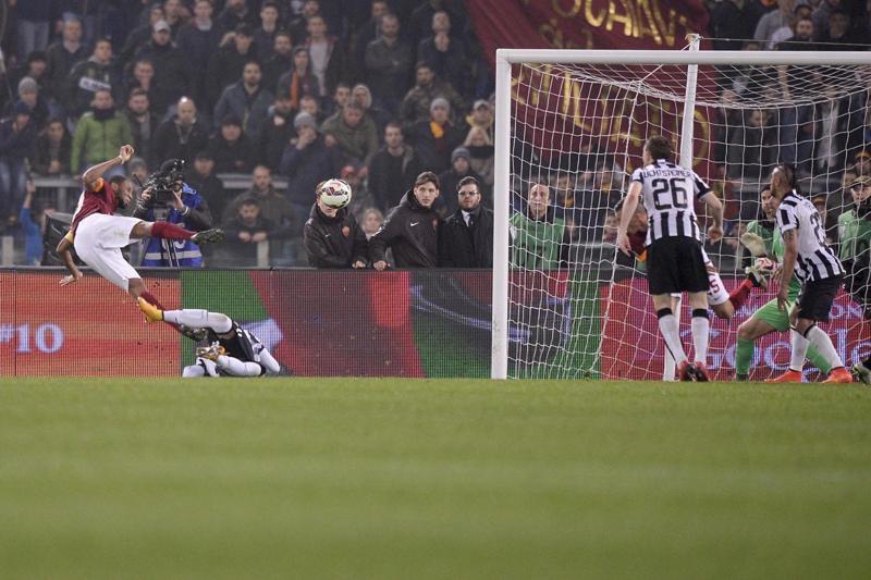 Juventus e Roma già 50 milioni a testa dalla Champions League Juventus e Roma già 50 milioni a testa dalla Champions League