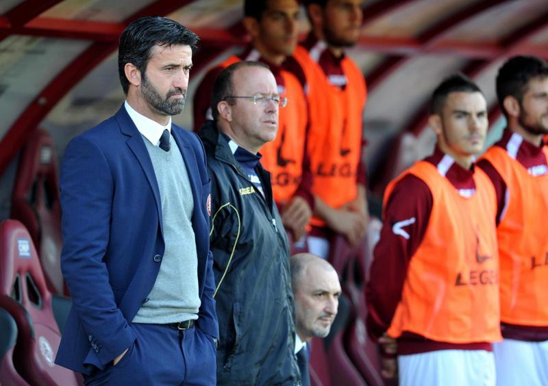 Panucci esonero dal Livorno: arriva Bortolo Mutti Panucci esonero dal Livorno: arriva Bortolo Mutti