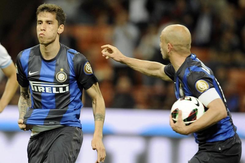 Inter, che… colpo: ok della Fifa e sono vicini i 10 mln di Alvarez Inter, che… colpo: ok della Fifa e sono vicini i 10 mln di Alvarez