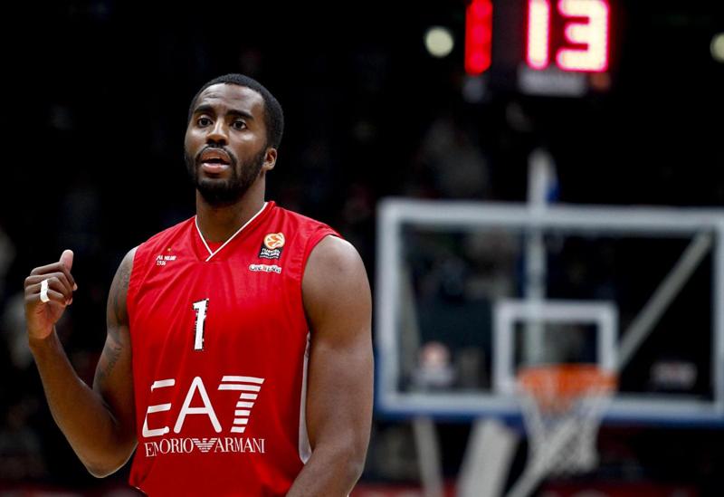 Olimpia Milano trascinata da un devastante McLean: piegato l’Efes Olimpia Milano trascinata da un devastante McLean: piegato l’Efes