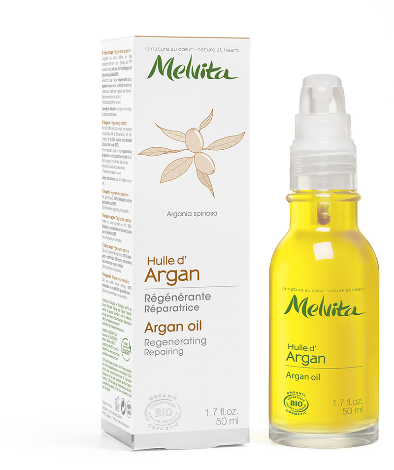 Olio di argan, ecco perché fa bene alla pelle Olio di argan, ecco perché fa bene alla pelle