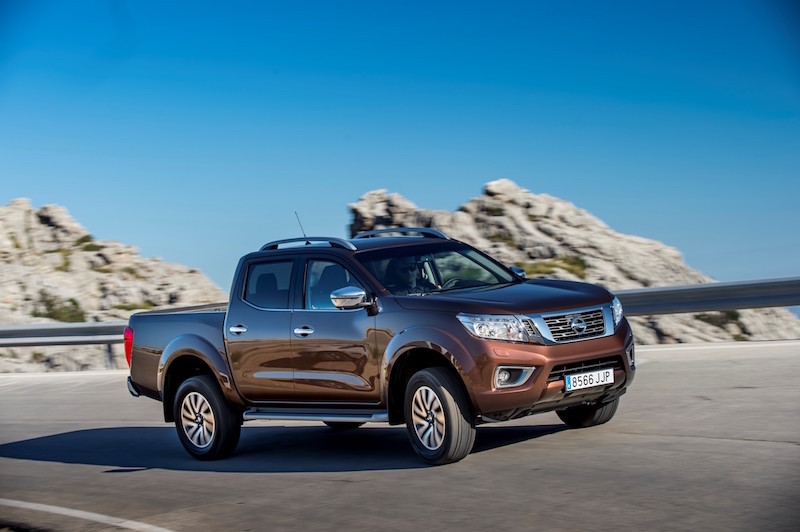 NISSAN NP300 NAVARA: STILE E PERFORMANCE MA LONTANO DALLA LOGICA GREEN NISSAN NP300 NAVARA: STILE E PERFORMANCE MA LONTANO DALLA LOGICA GREEN