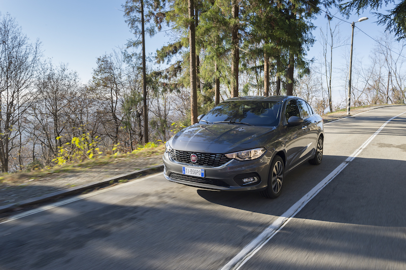 FIAT NUOVA TIPO, il piacere di guida ha trovato la sua dimensione FIAT NUOVA TIPO, il piacere di guida ha trovato la sua dimensione