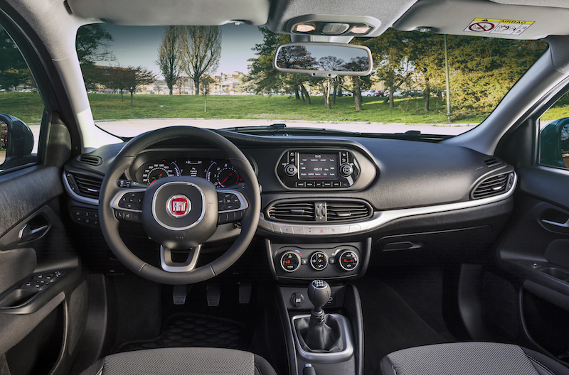 FIAT NUOVA TIPO, il piacere di guida ha trovato la sua dimensione FIAT NUOVA TIPO, il piacere di guida ha trovato la sua dimensione