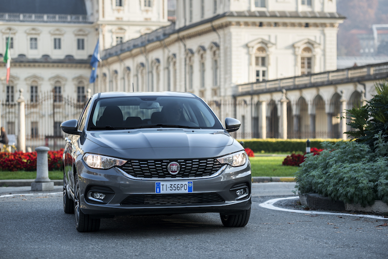 FIAT NUOVA TIPO, il piacere di guida ha trovato la sua dimensione FIAT NUOVA TIPO, il piacere di guida ha trovato la sua dimensione