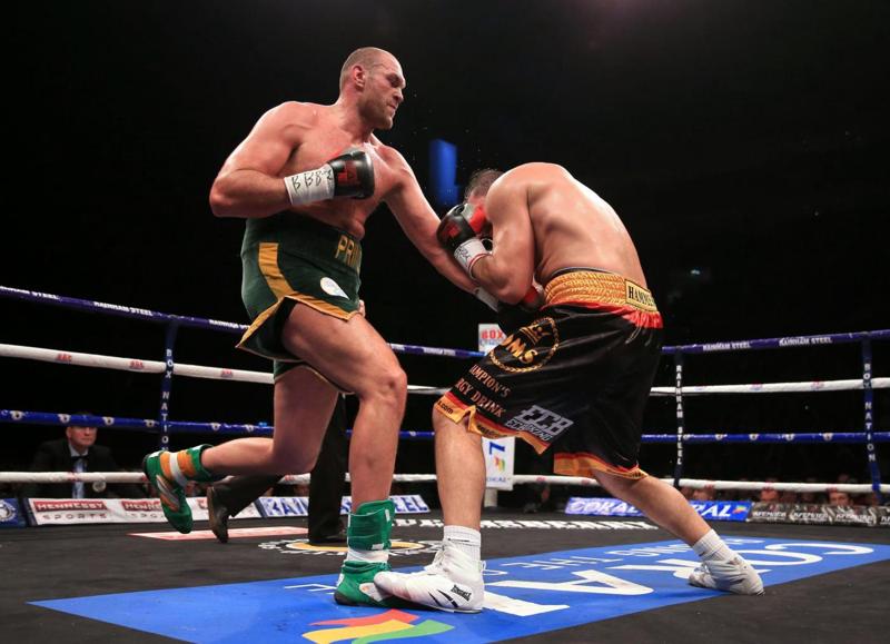 Tyson re dei massimi, ma è Fury: Klitschko battuto dopo 11 anni Tyson re dei massimi, ma è Fury: Klitschko battuto dopo 11 anni