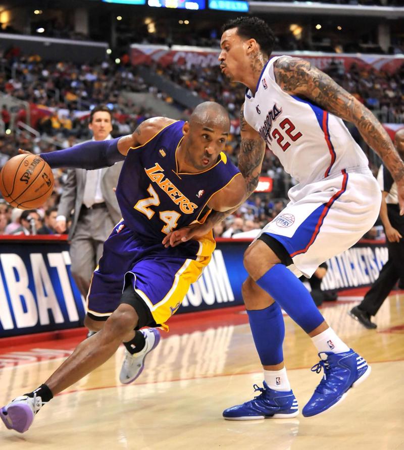 Nba, Kobe Bryant dice stop: “Mi ritiro a fine stagione” Nba, Kobe Bryant dice stop: “Mi ritiro a fine stagione”