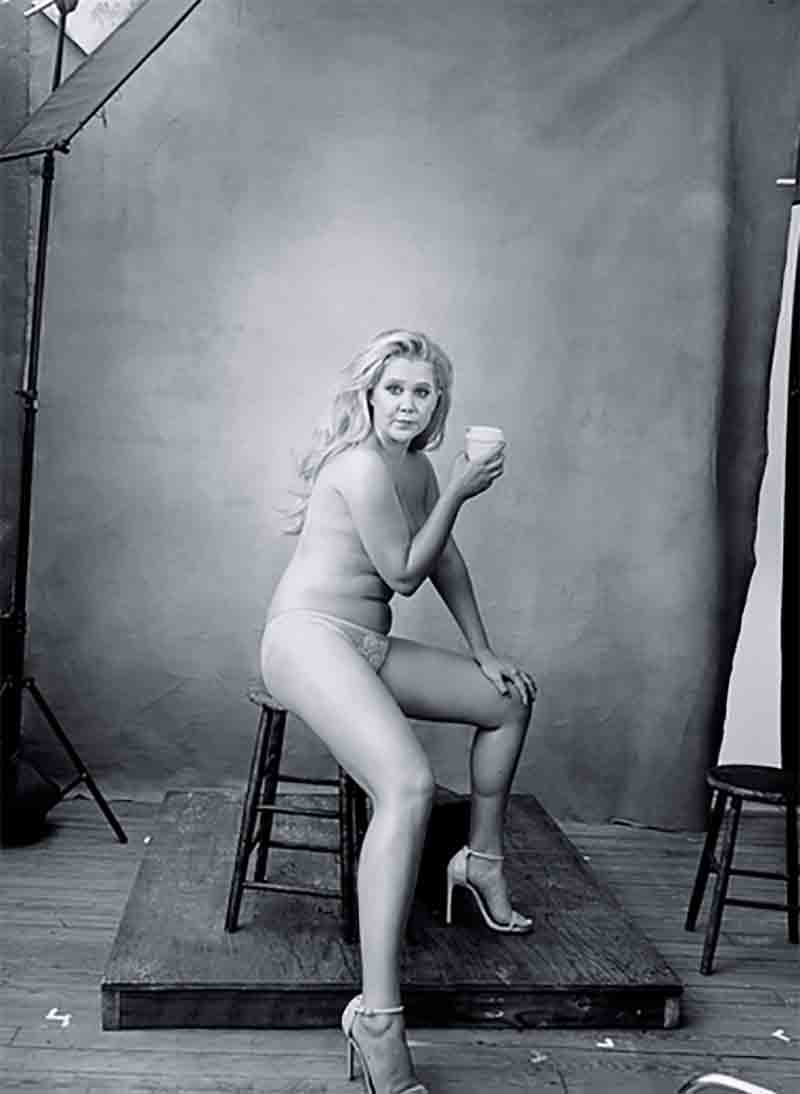 Calendario Pirelli 2016 cambia volto: ogni mese una donna di successo Calendario Pirelli 2016 cambia volto: ogni mese una donna di successo