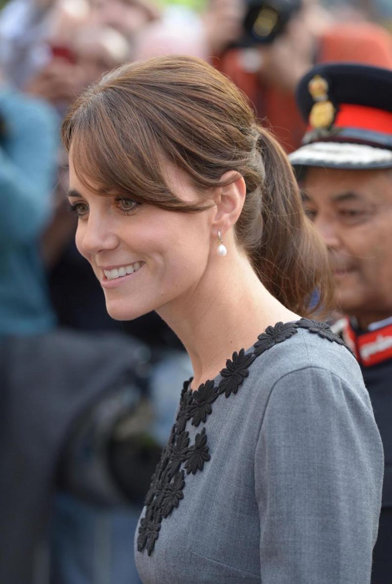 Kate Middleton twitta le nuove foto di Charlotte: eccole!