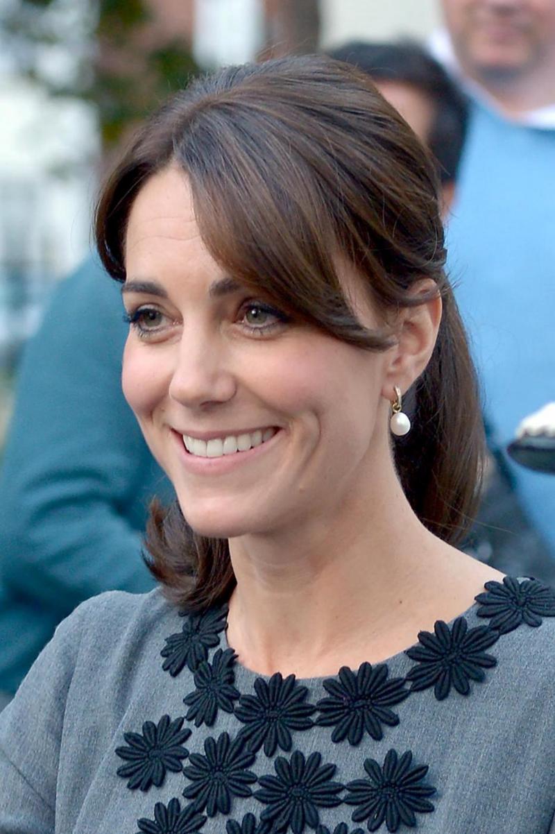 Kate Middleton twitta le nuove foto di Charlotte: eccole!
