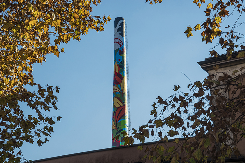 Branca cambia la skyline di Milano col murale più alto d’Italia. FOTO
