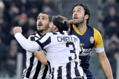 Luca Toni: “Forse è  il momento di smettere. Prima salvo il Verona”
