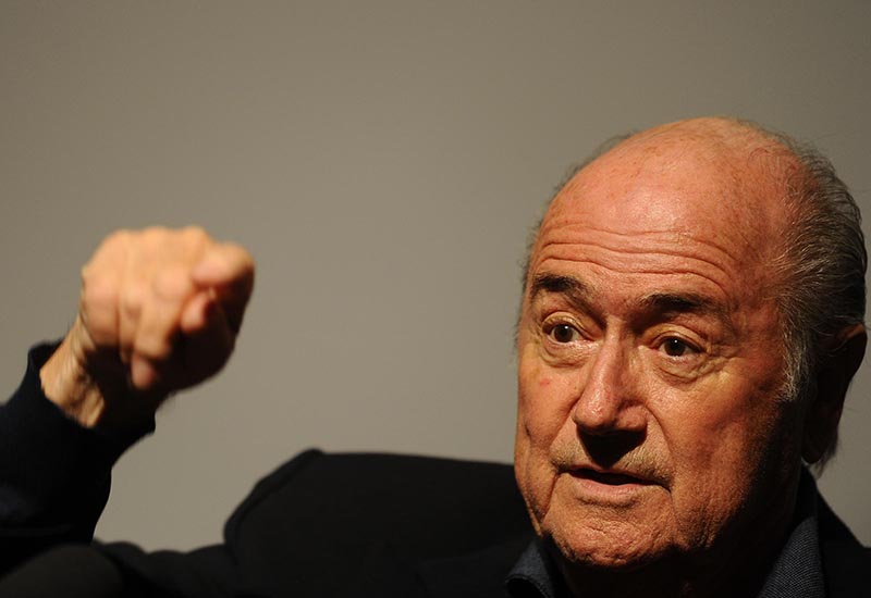 Fifa, Bbc: Fbi indaga sul ruolo di Blatter in una mazzetta da 100 mln Fifa, Bbc: Fbi indaga sul ruolo di Blatter in una mazzetta da 100 mln