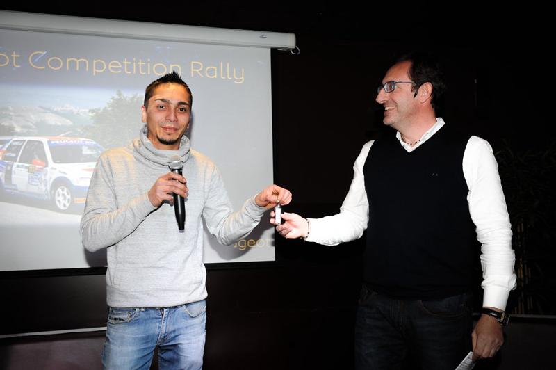 Peugeot festeggia i suoi piloti Peugeot festeggia i suoi piloti