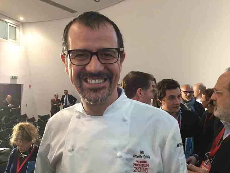 Michelin 2016, i ristoranti tristellati restano otto: ecco quali sono Michelin 2016, i ristoranti tristellati restano otto: ecco quali sono