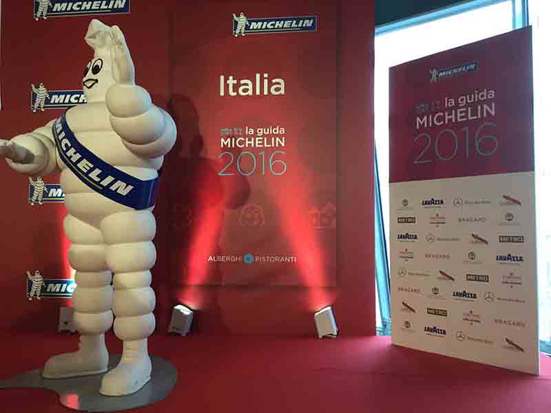 Michelin 2016, i ristoranti tristellati restano otto: ecco quali sono Michelin 2016, i ristoranti tristellati restano otto: ecco quali sono