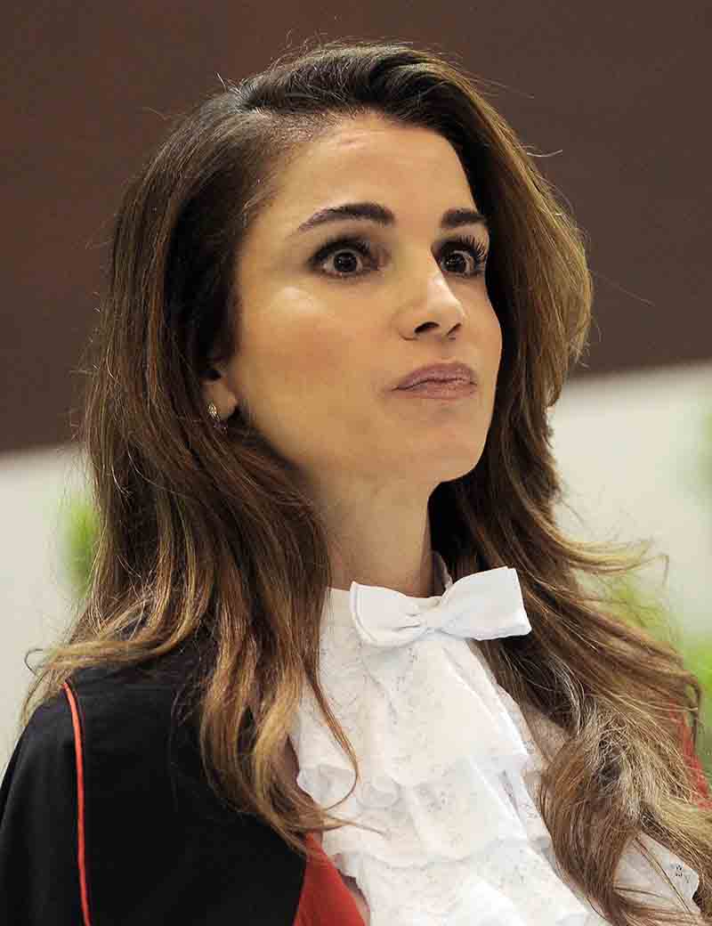 Rania di Giordania, laurea ad honorem per la regina. FOTO Rania di Giordania, laurea ad honorem per la regina. FOTO