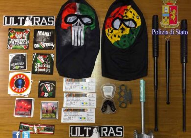 Follia ultras Varsavia in transito a Roma: tre arresti e sequestri